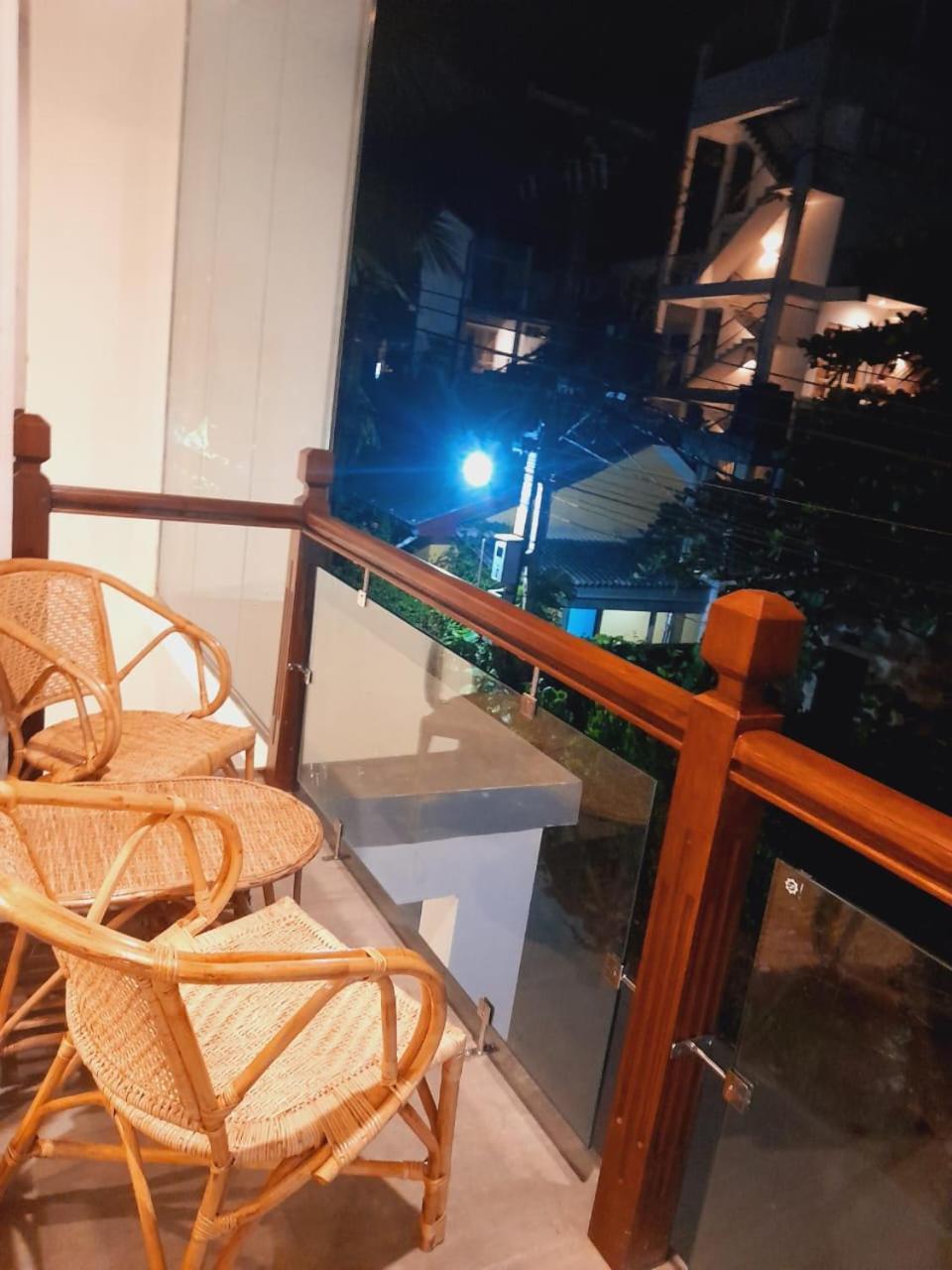 New Sea Lion Guest House Hikkaduwa Exterior foto