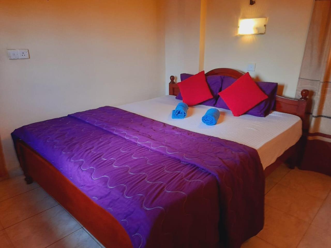 New Sea Lion Guest House Hikkaduwa Exterior foto