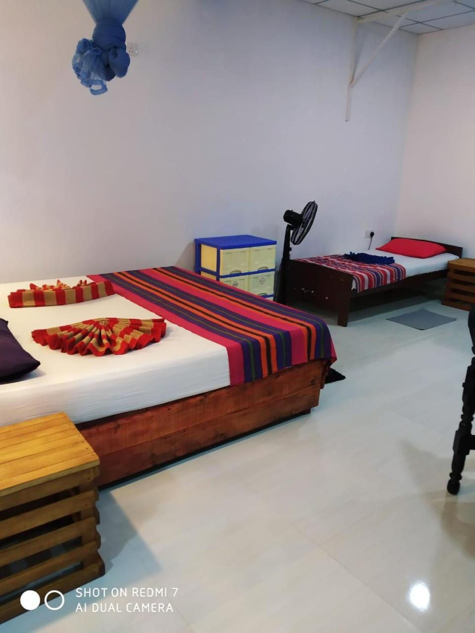New Sea Lion Guest House Hikkaduwa Exterior foto